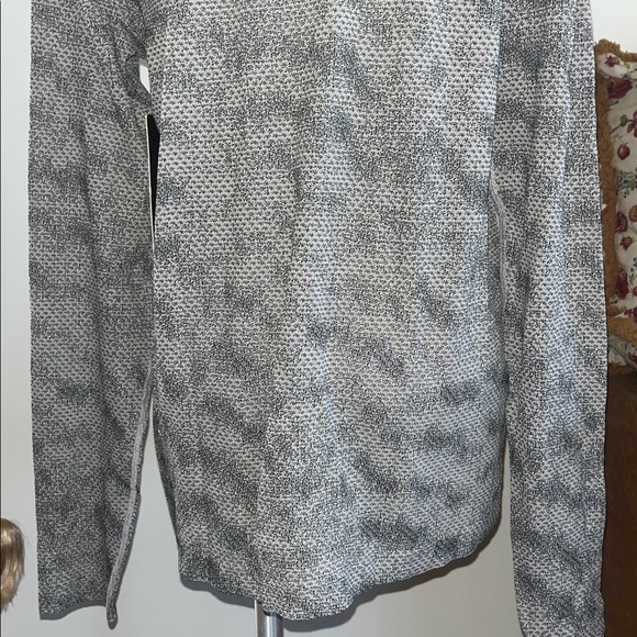 Lululemon - Picture 7 of 8